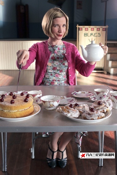 百年妇女协会 Cake Bakers and Trouble Makers Lucy Worsley's 100 Years of the WI 2015的海报