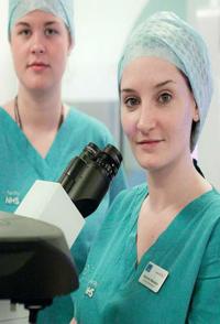 英国纪录片《婴儿制造者：生育诊所 Baby Makers: The Fertility Clinic》高清下载-八六三纪录片资源网