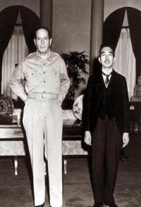 中国大陆纪录片《战败后的日本天皇 战败后的日本天皇》高清下载-八六三纪录片资源网